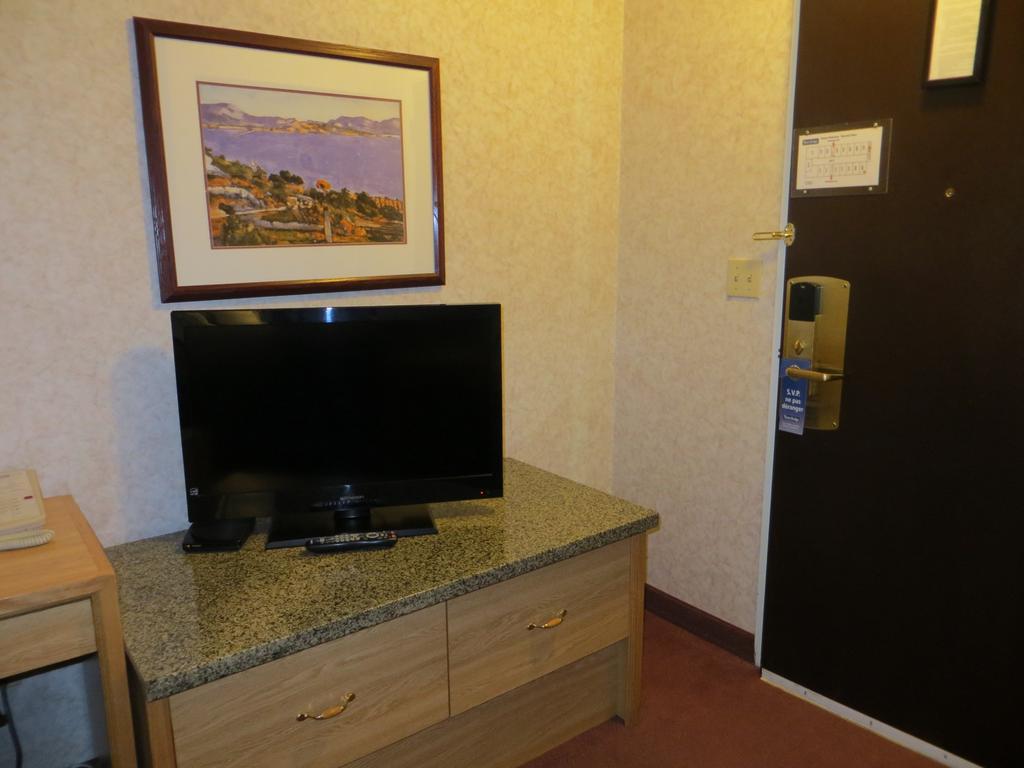 Travelodge By Wyndham Hope Exterior photo